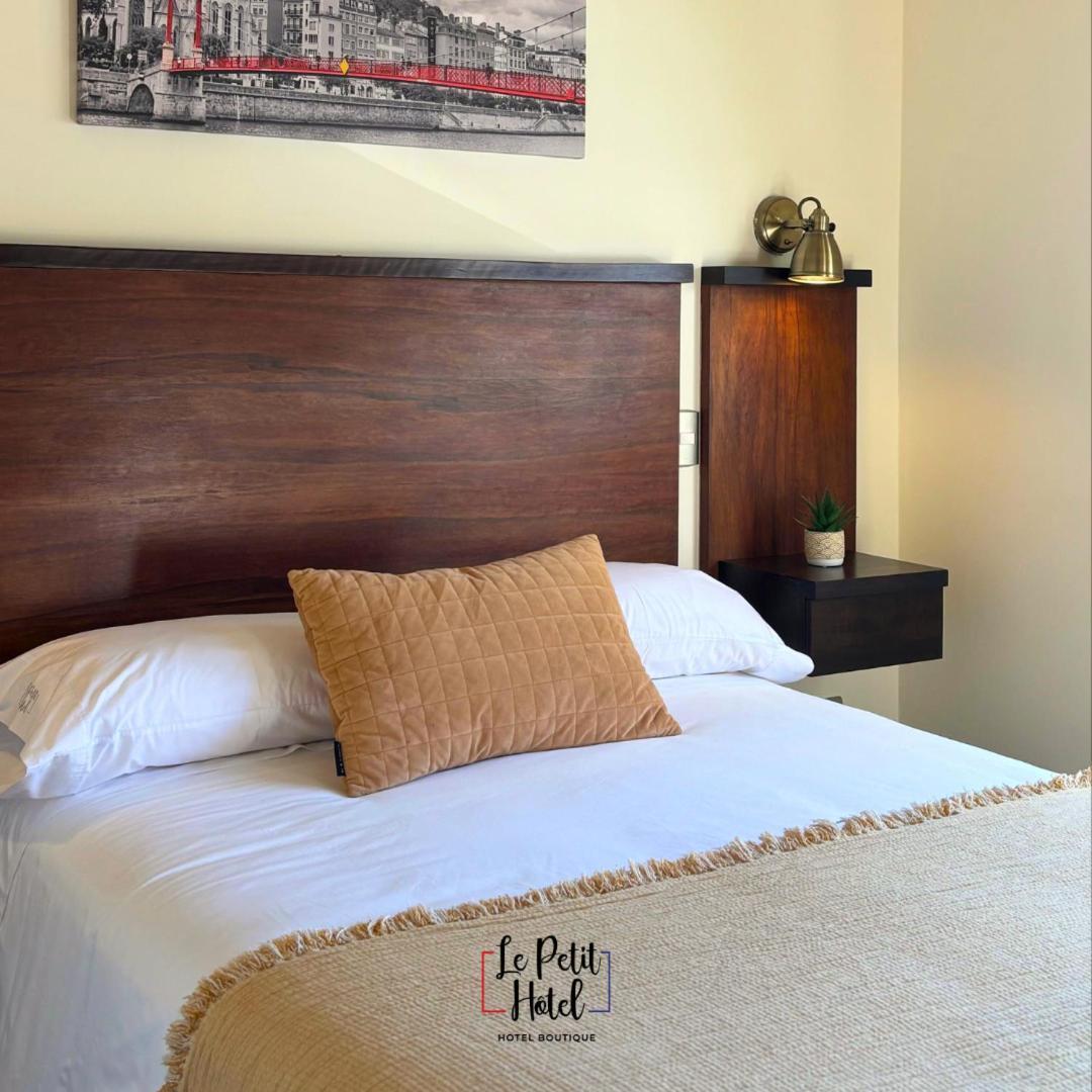 Hotel Le Petit Concepcion Room photo